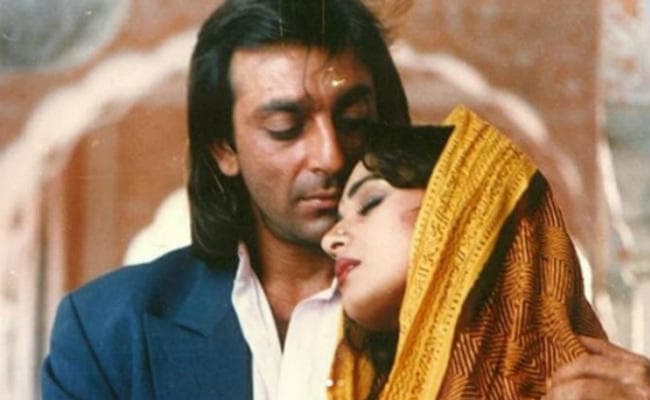 संजय दत्त को माधुरी दीक्षित ने बताया था फेवरेट पार्टनर, पत्नी ऋचा व साली ने उठाये थे ये सवाल