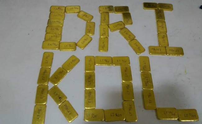 बंगाल : जूते के अंदर छुपाकर लाये थे 2.5 करोड़ का सोना, DRI की टीम ने 2 तस्‍करों को किया गिरफ्तार