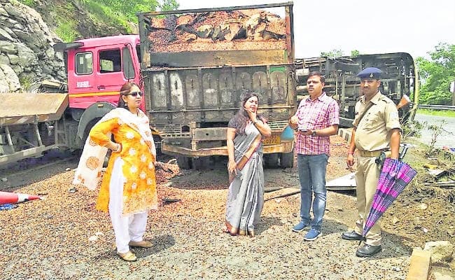 टैंकर में लगी आग बुझी, लोगों को राहत