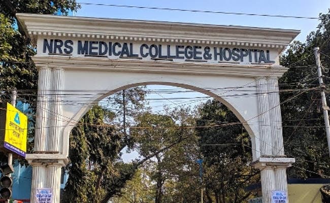 कोलकाता में काला जादू, लड़की के गले में डाली नौ सुइयां