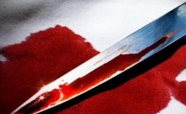 मायके गयी गर्भवती पत्नी को पति ने चाकू से गोदा, मौत