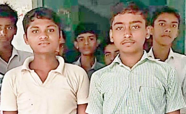 पलामू : छात्रों ने पीएमओ को लिखा खत, 69 साल बाद स्कूल में पहुंची बिजली, बच्चों ने कहा, पीएम मोदी पर था भरोसा