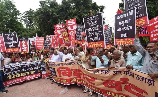 मुजफ्फरपुर बालिका गृह दुष्कर्म कांड के विरोध में बिहार बंद के दौरान लगभग 600 गिरफ्तार