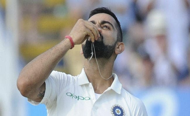 IN PICS: इंग्लैंड में शतक जड़ विराट कोहली ने चूमा वेडिंग रिंग, जीता सबका दिल