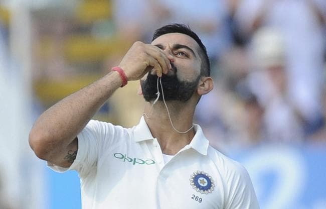 ENGvsIND पहला टेस्ट : शतक जड़ने के बाद विराट कोहली ने अनुष्का की दी अंगूठी चूम कर मनाया जश्न