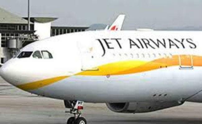 जेट एयरवेज को वित्तीय संकट से उबारेंगे कर्मचारी ?