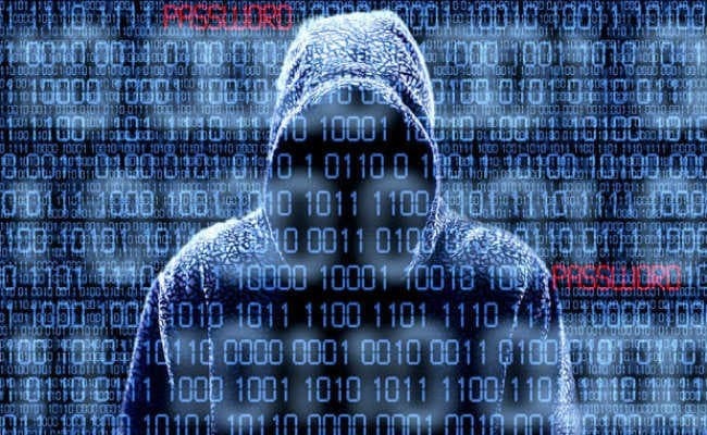 UP : वेबसाइट हैक कर लाखों का नुकसान पहुंचाने वाले गिरोह के चार सदस्य गिरफ्तार