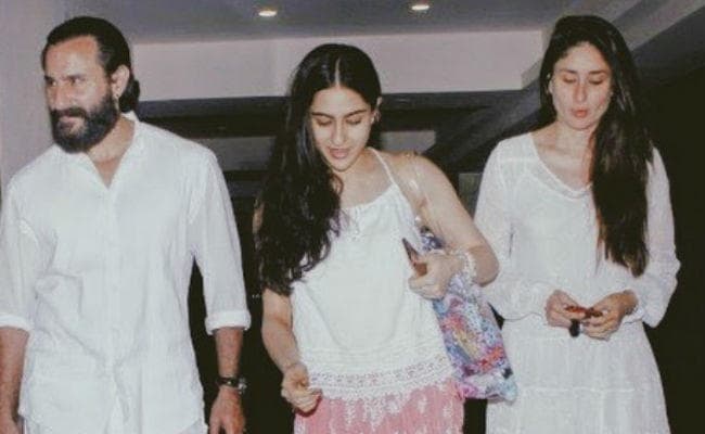 IN PICS : ...जब सारा अली खान को सौतेली मां करीना कपूर ने लगाया गले, आप भी देखें वायरल तस्वीर
