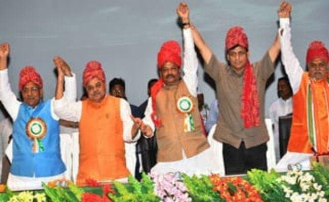 CM रघुवर दास बोले- कुछ नेताओं को लगा PM बनने का रोग, एक मंच पर जुट रहीं आसुरी शक्तियां