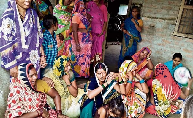 खगड़िया : रिश्तों का कत्ल, पत्नी व दो बेटियों की गोली मार हत्या