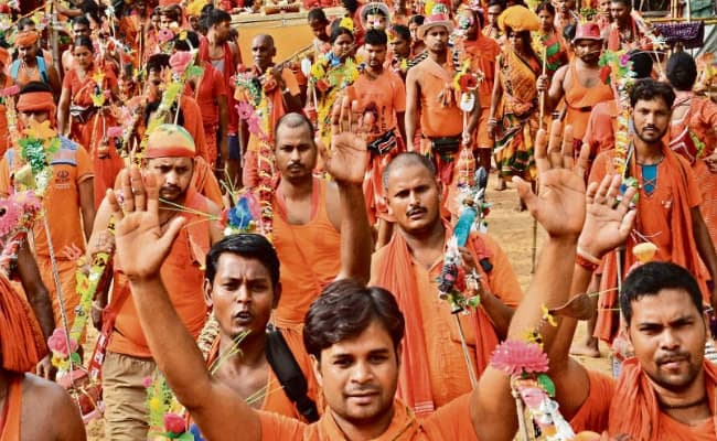 शिव मानव के अध्यात्मिक विकास के प्रतिनिधि हैं