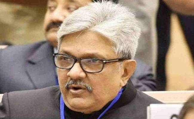 जस्टिस केएम जोसेफ ने तीसरे नंबर पर सुप्रीम कोर्ट के जज पद की शपथ ली