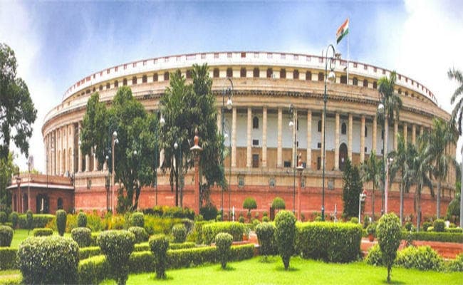 12 साल से कम उम्र की बच्चियों से रेप के दोषियों को मिलेगा मृत्युदंड, संसद ने बिल को दी मंजूरी