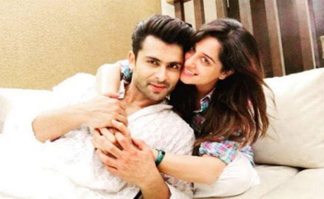 शोएब ने ऐसे मनाया पत्‍नी दीपिका का बर्थडे, खास है तसवीर