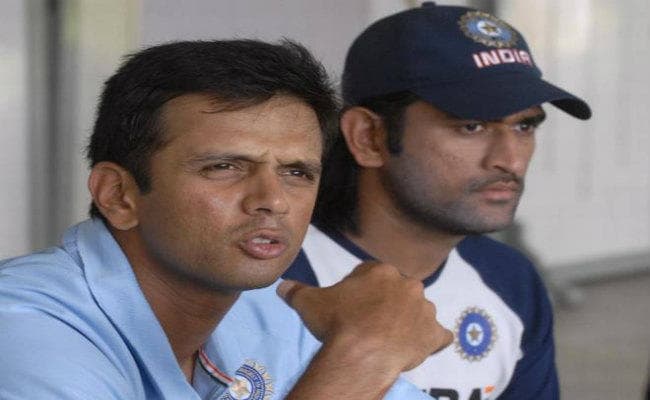 क्रिकेट को कोहली जैसे महानायकों के साथ धौनी और द्रविड़ की भी जरूरत