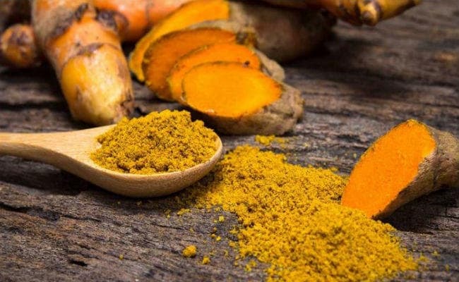 Good News: कैंसर कोशिकाओं को खत्म करने में हल्दी का सत कारगर