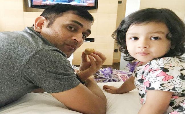 बेटी जीवा की उपस्थिति से जोश बना रहता है : धौनी बेटी जीवा की उपस्थिति से जोश बना रहता है : धौनी
