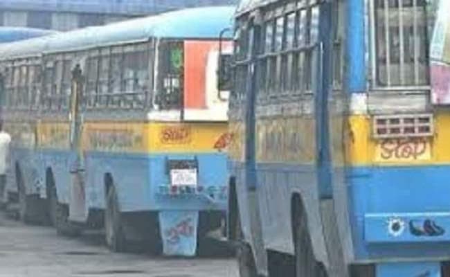 मोटर व्हीकल कानून में बदलाव के खिलाफ बस हड़ताल