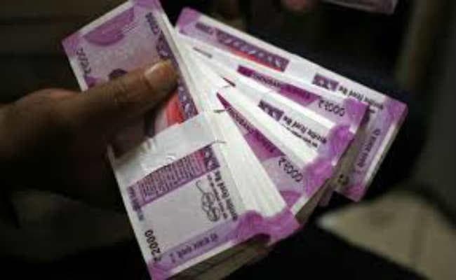 Bihar News: कार्यपालक अभियंता के ठिकानों पर निगरानी की छापेमारी, रुपये गिनते-गिनते थक गयी टीम