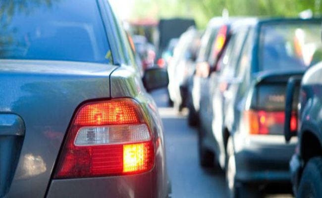 गाड़ियां खरीदना हुआ महंगा 5% तक बढ़ा रोड टैक्स, जानें कैबिनेट के अन्‍य महत्‍वपूर्ण फैसलों के बारे में