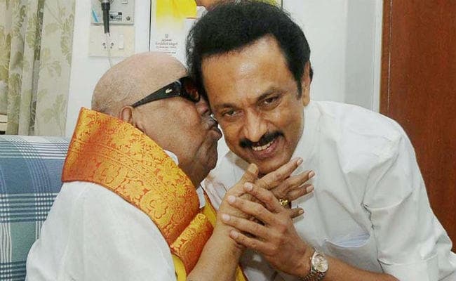 बेटे का मार्मिक पत्र पिता करुणानिधि के नाम: ''क्या एक बार आपको ''अप्पा'' कह लूं ?''