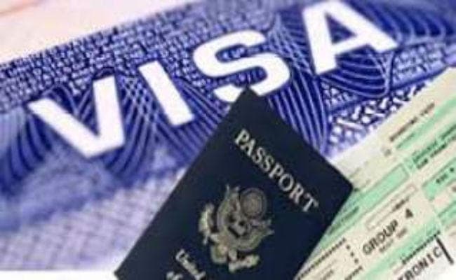 अमेरिका में 21,000 से ज्यादा भारतीय वीजा खत्म होने के भी रुके