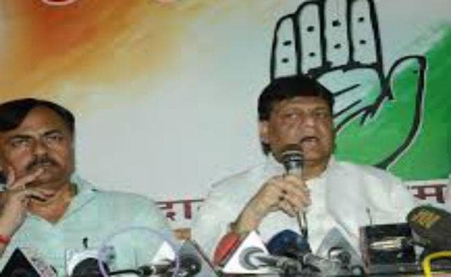 ब्रजेश ठाकुर के बयान के बाद गरमायी राजनीति, कांग्रेस ने कहा नाम बताये किससे हुई बात