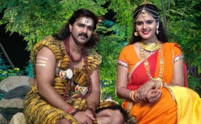 पवन सिंह ने भोले बनकर चांदनी सिंह को की मनाने की कोशिश, यूट्यूब पर छाया ये भोजपुरी वीडियो