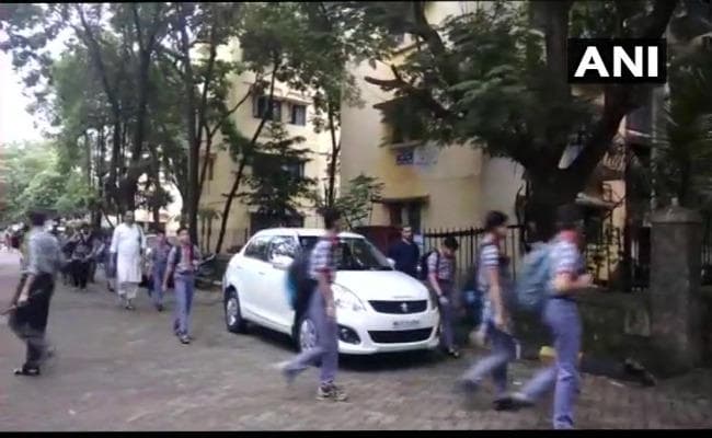 #MarathaReservation पर आज महाराष्ट्र बंद, सरकार बोली - 15 नवंबर तक कुछ नहीं कर सकते