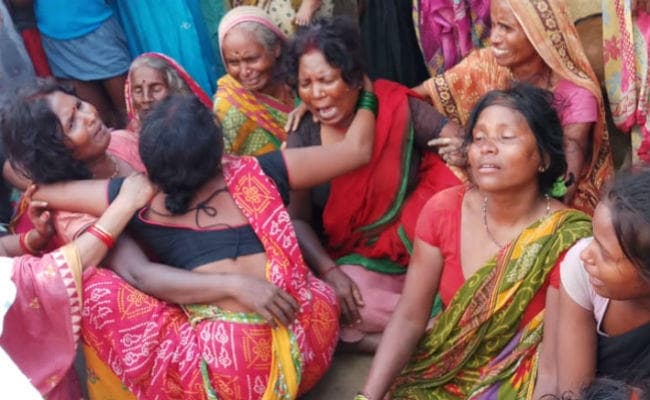 #BIHAR : शौचालय की टंकी में गिरे बच्चे को निकालने उतरे एक ही परिवार के छह लोगों की दम घुटने से मौत