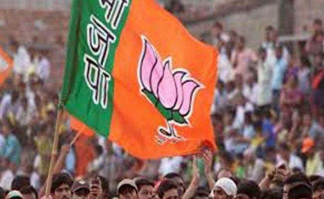 उत्तर प्रदेश : सहकारिता में भाजपा का दौर शुरू, सपा अज्ञातवास की ओर