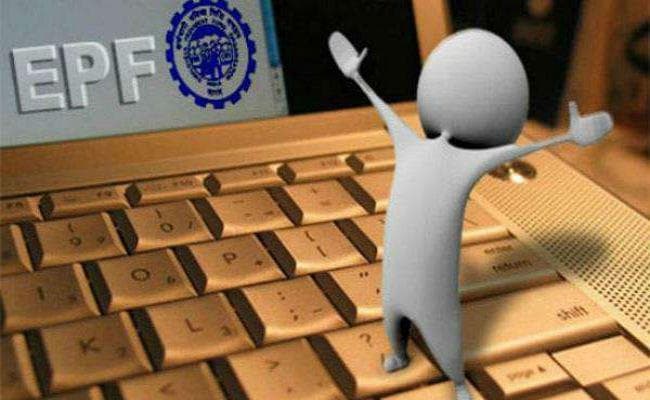 700 शिक्षकों के पीएफ तो काटे, पैसे जमा नहीं