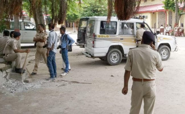 पूर्णिया मेयर पद का चुनाव : कड़ी सुरक्षा व्यवस्था के बीच हो रहा चुनाव, हाइकोर्ट में 16 को सुनवाई के बाद आयेगा परिणाम