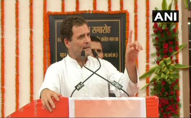 छत्तीसगढ़ में राहुल ने साधा पीएम- सीएम पर निशाना कहा, सीएम के बेटे का नाम पनामा पेपर्स में
