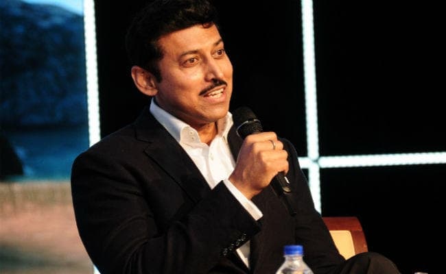 खेल मंत्री राठौड़ ने एशियाई खेलों के दौरान खिलाड़ियों और अधिकारियों से जिम्मेदार होने को कहा