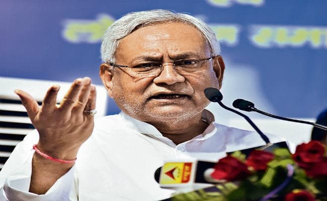 बोले नीतीश- राज्य में बदले जायेंगे बिजली के सभी जर्जर तार, मार्च 2019 तक कृषि के लिए देंगे अलग फीडर से बिजली