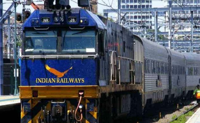 यात्रीगण कृपया ध्यान दें! अगले महीने से मुफ्त में यह सेवा नहीं देगा रेलवे
