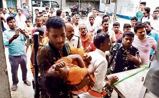 जमुई : सड़क दुर्घटना में दो कांवरियों की मौत