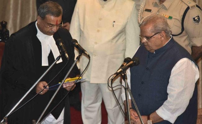 मुकेश आर शाह बने पटना हाईकोर्ट के चीफ जस्टिस, राज्यपाल ने दिलवायी शपथ