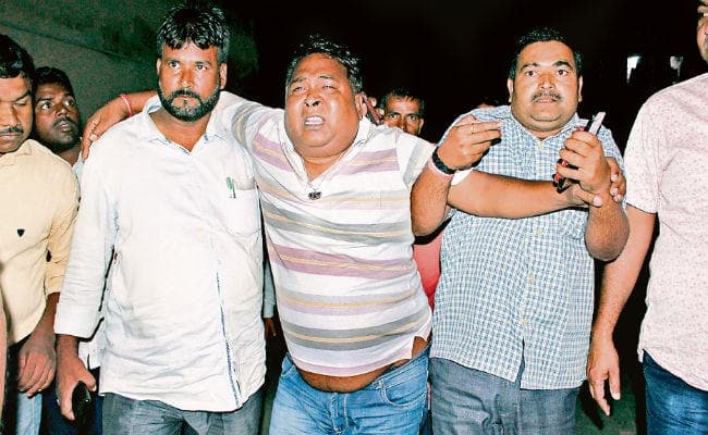 गिरिडीह : गांडेय बीडीओ गोलीकांड में मुखिया समेत चार गिरफ्तार