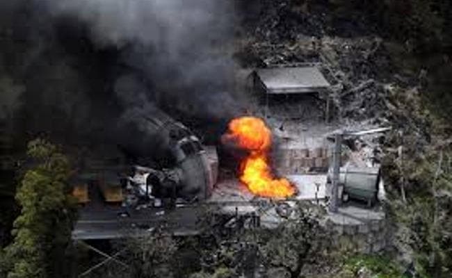 कोयला खदान में गैस विस्फोट, चार की मौत, 13 फंसे