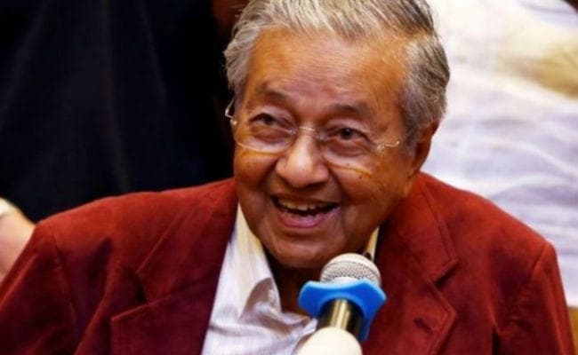 मलेशियाई पीएम महातिर ने दिया भरोसा, चीनी परियोजनाओं को रद्द करने की होगी कोशिश