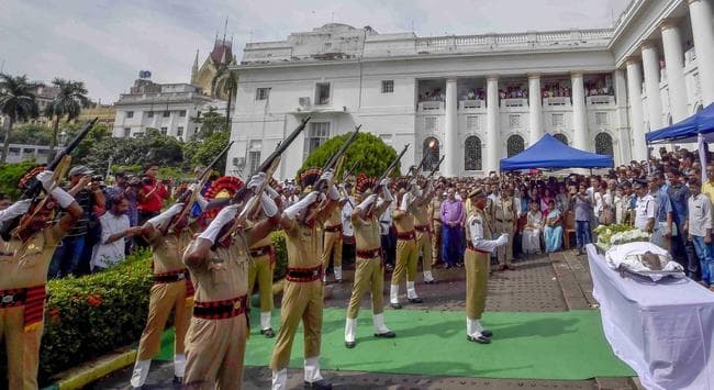 सोमनाथ चटर्जी की बेटी ने कहा, पिता ने पार्टी के खिलाफ कभी कुछ नहीं बोला