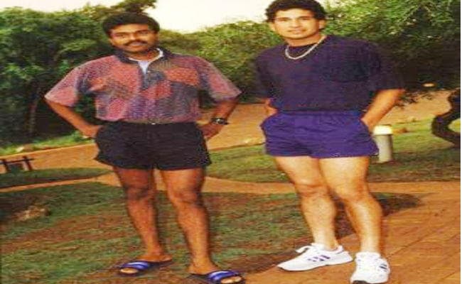 Happy Birthday प्रवीण आमरे : जब पहला शतक जमाने पर सचिन को गिफ्ट किया था एक जोड़ी जूत्ता