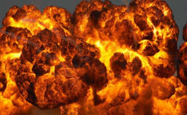 बम विस्फोट में चार बच्चे जख्मी