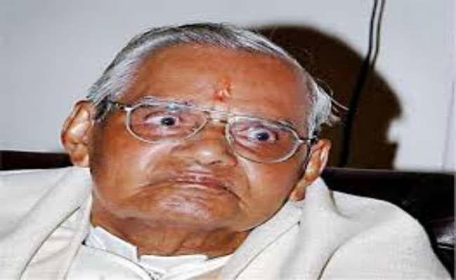 तबीयत ज्यादा बिगड़ने के बाद वाजपेयी को जीवन रक्षक प्रणाली पर रखा गया