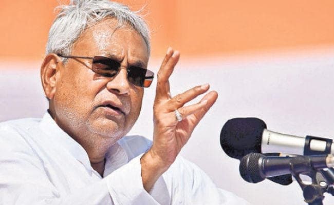 पटना : स्वतंत्रता दिवस पर मुख्यमंत्री ने की बड़ी घोषणा, संविदा कर्मियों को भी सरकारी सेवाओं का लाभ