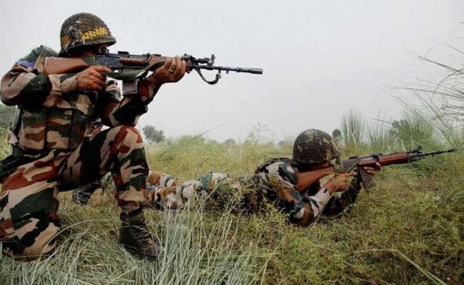 Jammu and Kashmir : आतंकियों के साथ मुठभेड़ में सेना का जवान शहीद
