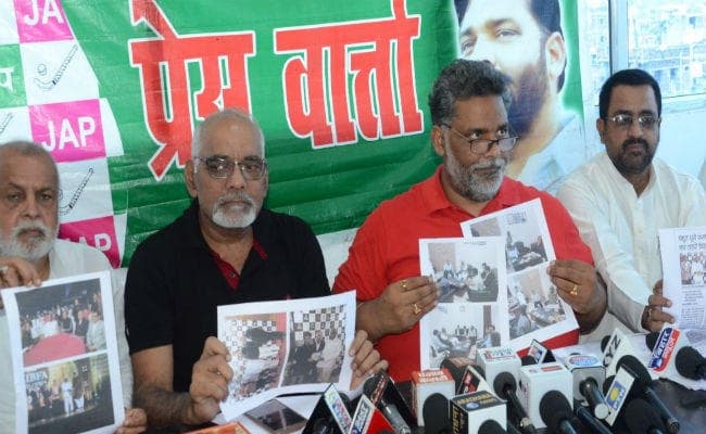 आसरा शेल्टर होम : मनीषा के अधिकारियों और राजनेताओं के साथ संबंधों की हो CBI जांच : पप्पू यादव