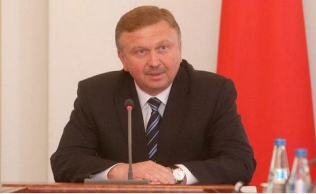 OMG: भ्रष्टाचार के आरोप में इस देश के प्रधानमंत्री हुए बर्खास्त, जानें